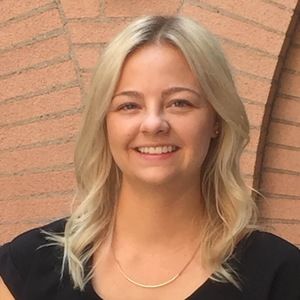 Meet your Posher, Roberta